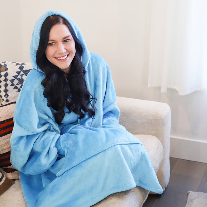 Types Of Catalonia Hoodie Blanket: Help You Select The Best One For The Season