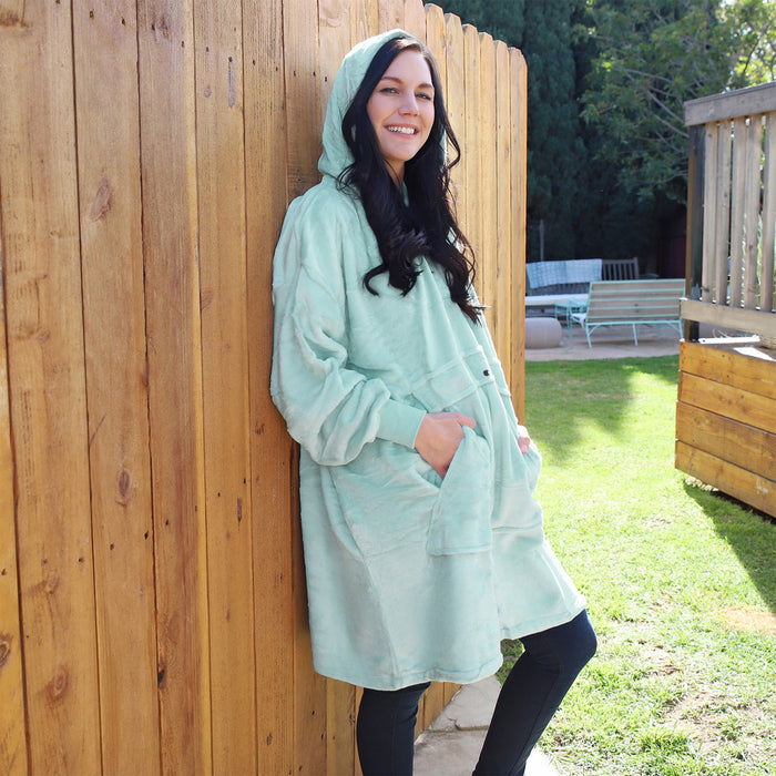 All Season Oversize Hoodie Blanket