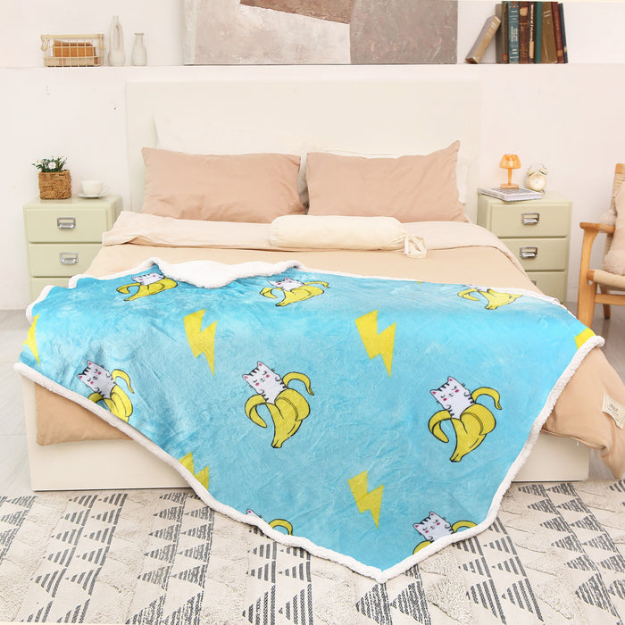 Animal Kingdom  Sherpa Throw Blanket