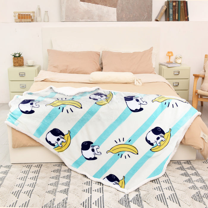 Animal Kingdom  Sherpa Throw Blanket