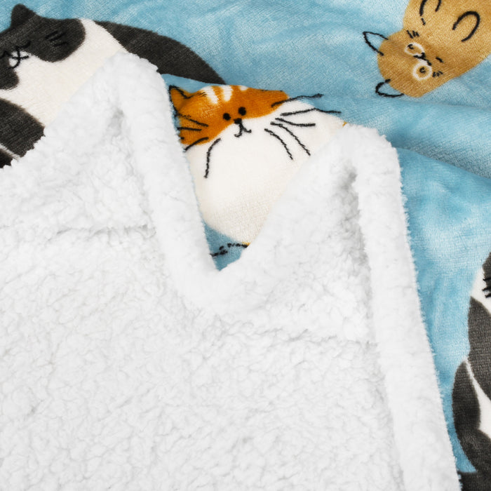 Animal Kingdom  Sherpa Throw Blanket