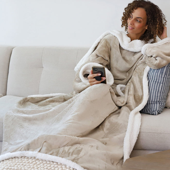 Classic Sherpa Wearable Blanket With Sleeve