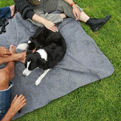 Catalonia waterproof dog blanket for indoor/outdoor use, and easy to wash