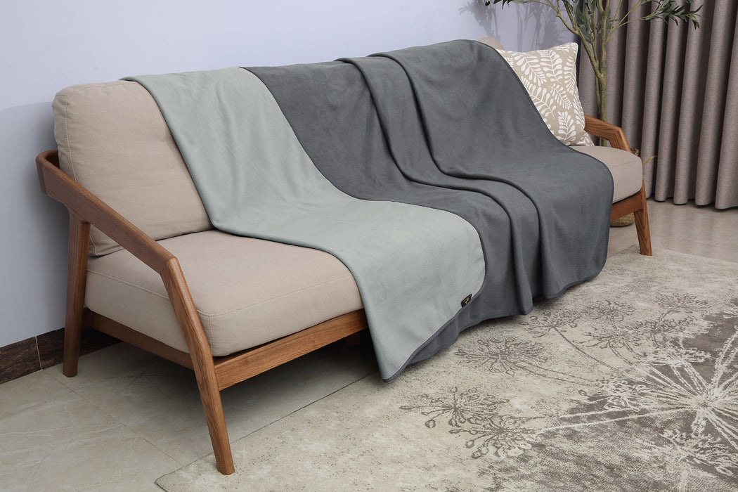Reversible Polar Fleece Waterproof Blanket