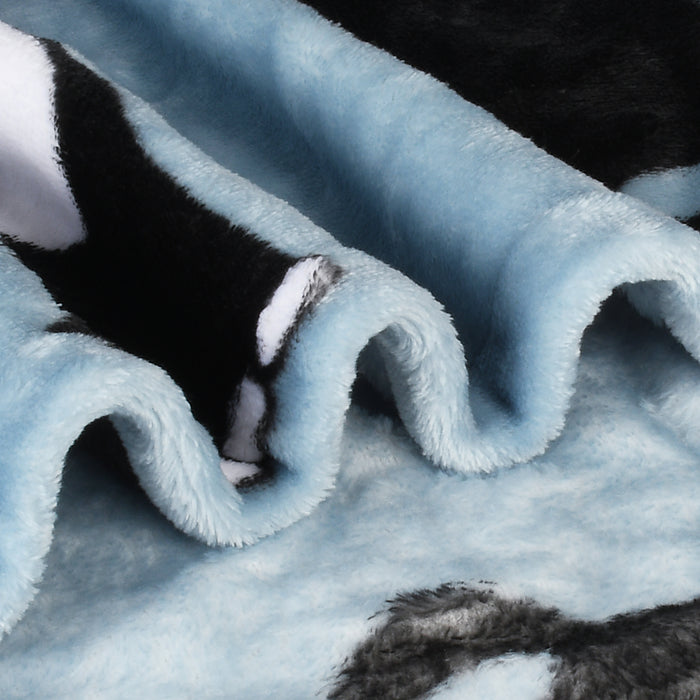 Animal Kingdom All Season Oversize Hoodie Blanket