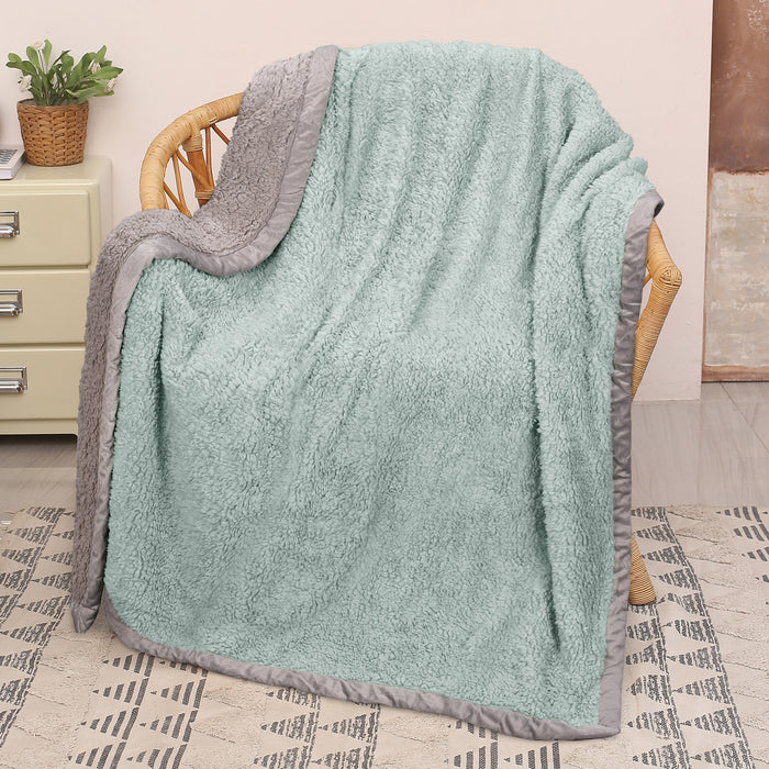 Reversible Sherpa Throw Blanket